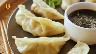 Steamed Chicken Momos Recipe By Food Fusion [upl. by Abshier113]